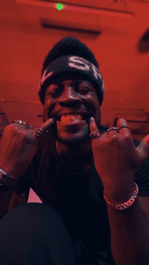 Ziggy, Tyler Taylor on Instagram: "WONT STOP - NEW DROP GO CRAEE ZEEE GANG 🎥: @by_ravee.r 🕺: 🙋🏾‍♂️ 👨🏾‍💻: @julysvn"