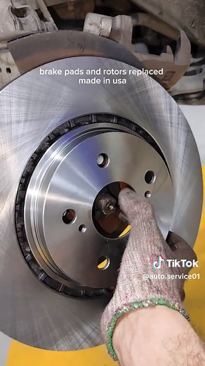 Replacing Brake Pads and Rotors on Acura RDX: Step-by-Step Guide