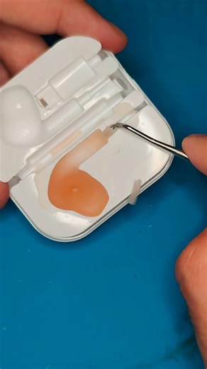 Cleaning EarPods case with Hot Wax_ 😮 _asmr _satisfying _cleaning | Clean That Up