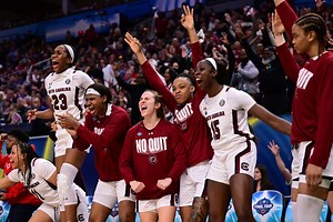 Women's championship game set: It'll be South Carolina vs. UConn