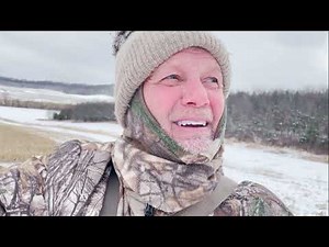 2022 BOW HUNTING whitetail deer Buffalo County Wisconsin. Mathews Vertix, Tactacam 5.0. Buck down.