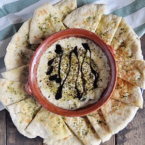 Baked Provolone with Herbs and Garlic Flatbread Recipe - Spain on a Fork
