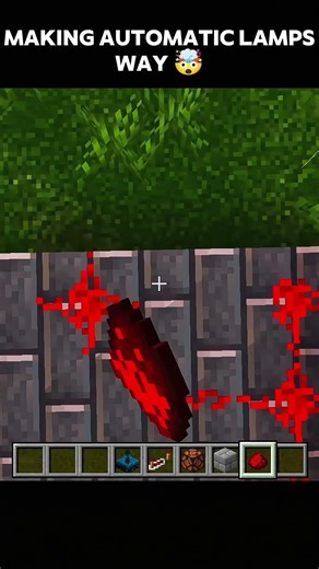 Smart Automatic Path Lights in Minecraft! 💡🚶‍♂️ (Redstone Tutorial) #shorts #viral