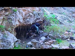 Caught in heavy rain and thunderstorm-Building a warm and cozy Shelter/rain sounds for sleeping