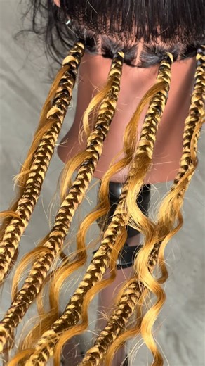 How to add Boho Curls 💕 #braidtutorial #bohoknotlessbraids #braider #contenttcreator