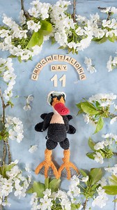 DAY ELEVEN is our final crochet day as we tackle tricky colour changing for the tail. See you tomorrow for the final sewing up day and the end of #edsCALder #toftuk #crochetalong | TOFT