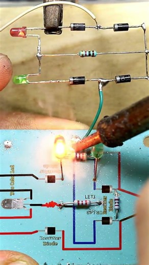 Easy Battery Polarity Indicator Using Bi-Color LED#electronics #diy #batteryindicator