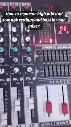 Guide to Separating Mid and Bass Frequencies in Mixers