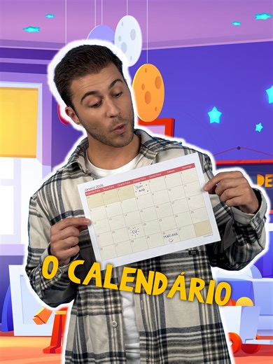 Um novo ano, um novo calendário onde podemos guardar todas as datas importantes e especiais! 📅💛 Sabias que os calendários já foram inventados há muitossss anos? Conta-me em que mês fazes anos 🎊🥳 | Meialonga