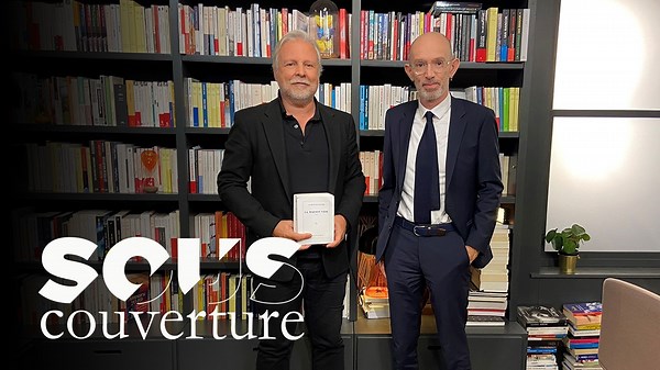 Photos découpées et mémoire effacée : Laurent Mauvignier signe un monument littéraire sur les non-dits familiaux - RTBF Actus