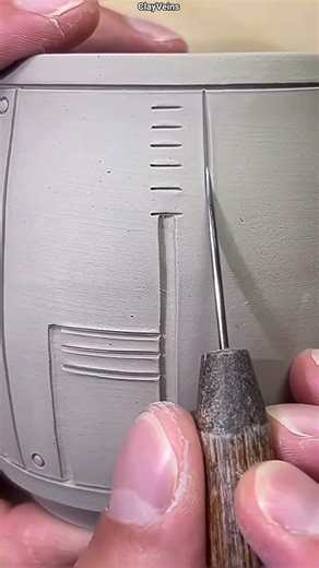 Carving a Mug – Satisfying Retro-Futuristic Sgraffito!🏺