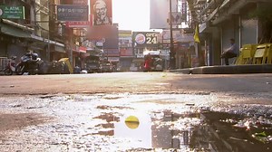 الحلقات الأولى من مسلسل #الصهر_2 متوفرة مجاناً على #تطبيق_وياك Weyyak https://bit.ly/3nM4Gsa | Zee Aflam TV