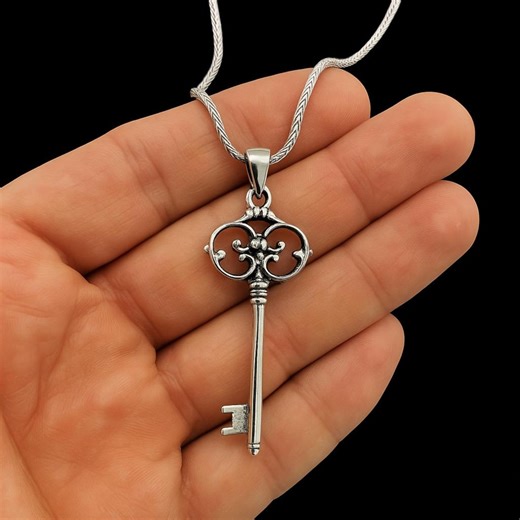 Sterling Silver Skeleton Key Necklace