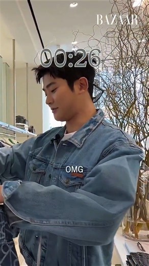 Imagine Rowoon picking out clothes for you! 😍 Too sweet. #ROWOON #로운 #김석우 #ロウン
