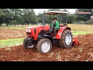 Five weeks tractor Belarus-421 was tested in extreme conditions in Indonesia