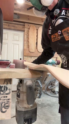 Top edge routing at life skateboards #skate #woodworking #skateboards #live #livestream
