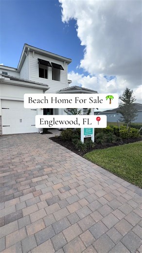 Welcome to the Layton! 4 Bed Den | 3.5 Bath | 3,970 SF 3 miles to the beach! Comment BEACH for more info Chandler South Broker/Owner Florida Life Team Realty #englewoodflorida #NewHome #WellenPark #movingtoflorida #ManasotaKey