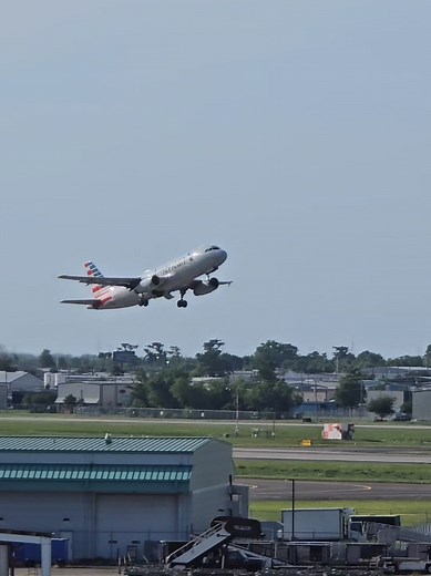 American Airlines Airbus A320 rumbo a Dallas