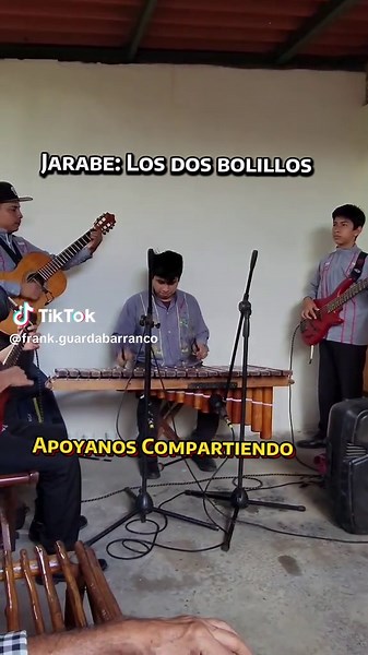 "Los dos bolillos" 🇳🇮❤️ pequeño fragmento puedes contactarnos 8719-0...