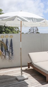 A STUNNING before and after transformation! 🌟🏡 Ben and his family fell in love with their coastal paradise, but non-compliant pool fencing and mismatched boundaries needed a makeover - that’s where ModularWalls came in 🛠️✨ | ModularWalls