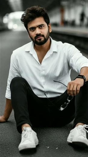 #officialvideo kisi ki yado me khoye huye #viralvideo #shorts #viralshorts #shortsvideo #lovestatus