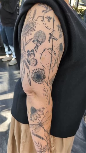 Artiste @alizee_tattoo | Le Studio/tatouage professionnel | Facebook