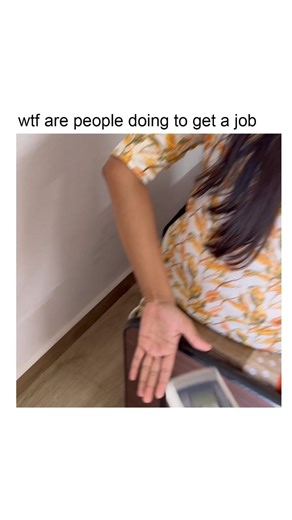 interview prep with ai haha 🤣 #ai #job #parakeet #viral #4u #fyp #funny