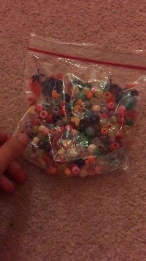 how to make a bead fidget with two steps !! #fidget #fidgettoy #diyfidgettoy #sensorytoys #mentalhealth #mentalhealthmatters #fyp #foryou #foryoupage