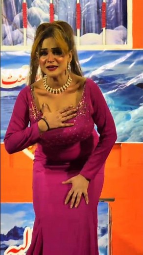 Zari lal | Super Dance Entry Parfomce💃-Hot Dance Stage ‪@QMUJRAMASTI‬ #4M#views #foryou #mujra