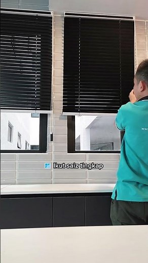 Kitchen Venetian Blinds Installation | Modern Kitchen Venetian Blinds | KKBS Curtain