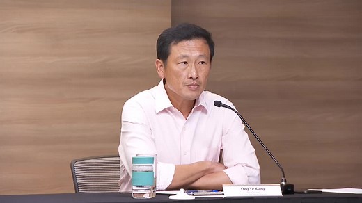 164K views · 1.2K reactions | VIDEO: Should you keep reusing your masks? How about masks with exhalation vents to make it more comfortable to breathe? Singapore authorities elaborate on what masks should or shouldn't be used. https://cna.asia/2RvgPYl | CNA | Facebook