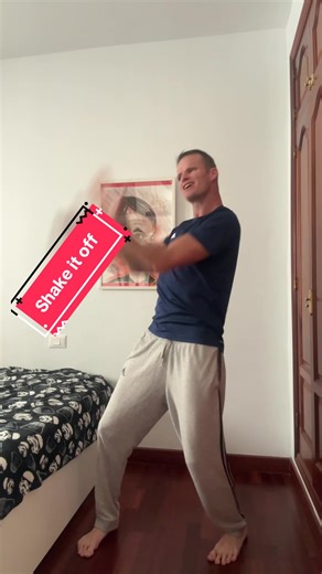 Doesn’t matter what people do, say or think just shake it off 😁 Dance is the answer shake shake shake forever 😉 #fyp #viral #dance #shakeitoff #positivity