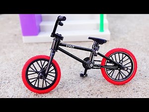 Unboxing the new Nyjah Skatepark Ramp by Tech Deck