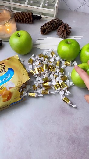 Delicious Caramel Apple Pops Recipe with Werther's Original
