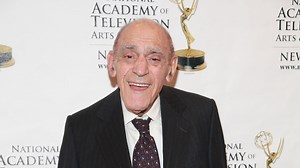'Godfather' Star Abe Vigoda Dead at 94