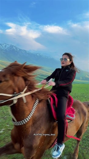 Атпен шауып уйреніп жатқандағы видео😂🐎