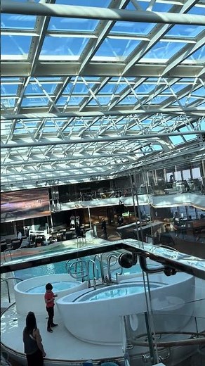 Pizza Night at the Lido Pool 🍕🌊 | Holland America Cruise