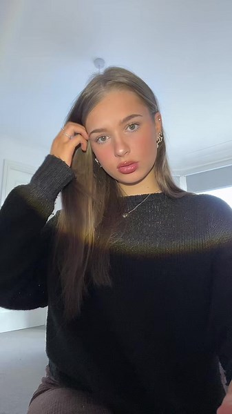 molls (@molliemcconnachie)’s videos with original sound - ★