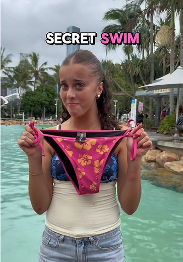 Period Swimwear: Besties Try Period Bikinis
