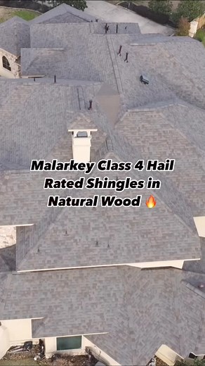 New roof, who this? Malarkey Roofing Products shingles in Natural Wood giving this house a pop of color! 🙌 We prefer installing Malarkey shingles because they’re Class 4 Hail Rated (hello, insurance savings!), sustainable, and eco-friendly due to being made from recycled tires! ♻️ #malarkeyroofingproducts #malarkeyshingles #ecofriendly #sustainable #durable #roofing #roofreplacement #roofinghouston #roofersofinstagram #houstonroofing #humbletx #houstoncontractor | TrueWorks Roofing