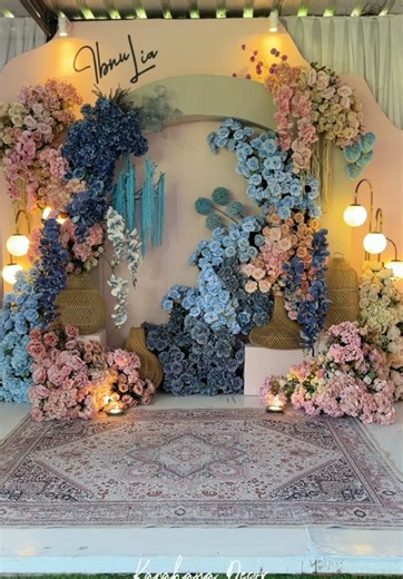 Blushing in Pink and Dreaming in Blue: Wedding Decor Inspiration