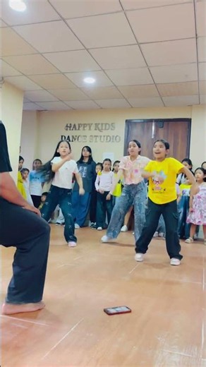 #youtubeshorts #trending #dance #dancemusic #shorts #dancesong #vairal #dancer #bollywoodsongs