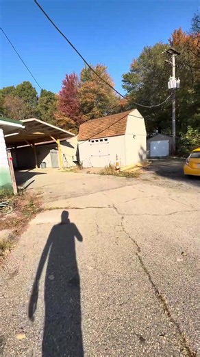 Walkthrough of World’s Largest Pinball Location - TURBO EDITION. OK, there’s some debate about exactly which pinball arcade is the biggest, but the Ann Arbor Pinball Museum in Brighton, MI is definitely up there. My friend Rob took my 17 minute full walkthrough of the VFW and condensed it to two minutes for people who don’t have time to watch the full thing. I hope you like rollercoasters, because it feels like you’re on one when you watch this 😂 #pinball #Arcade | Knapp Arcade