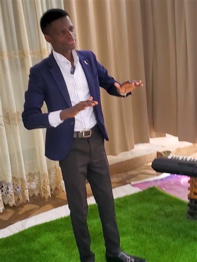 Let`s talk about The Holy Spirit #heavenlysoundministries #christiantiktokcomunity #overcomingobstacles #pastorpetermuwereza #sundayservices #christiantiktok #tiktokuganda🇺🇬🇺🇬🇺🇬 #fyupageシ #ugandatiktok #sundayservice #holyspiritfilled #holyspirit #didyouknowthis #christianlessons