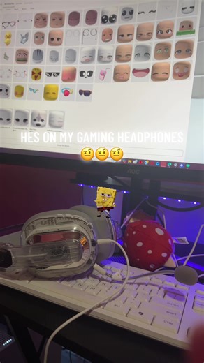 Spongebob Headphones🤨🤨🤨