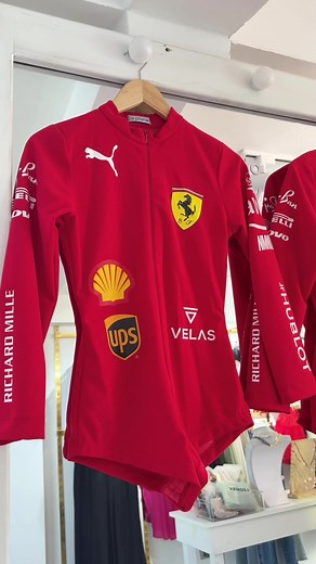 Te necesito 🥹🏁 #disfraz #halloween #f1 #ferrari #ecuador