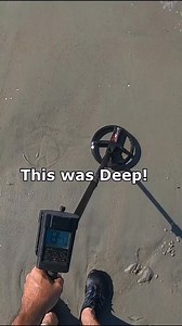 I went metal detecting at the beach using XP Deus2 metal detector to see what I can find and to see if there is any treasure #fyp #metaldetecting #xpdeus2 | Detectormoe
