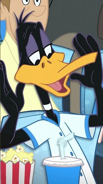 Looney Tunes Cartoons em Português 🇧🇷 | Brasil |eeeeeee ele está FORA! #shorts ‪@WBKidsBrasil‬​