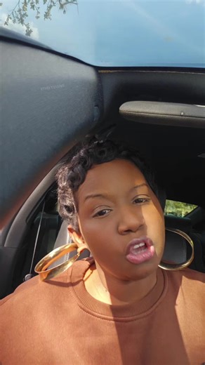 Storytelling lady said she use coffee maker to wash underwear #storytelling #fyp #foryoupage #viral #trending