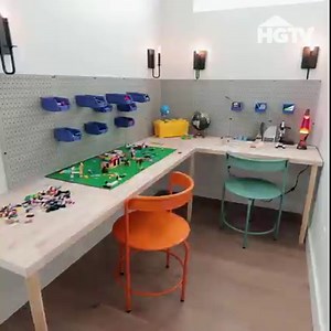 A hot tub with a view. 😍🏙 #GoodBones is all-new Tuesdays at 9|8c on HGTV and streaming on #discoveryplus. | HGTV